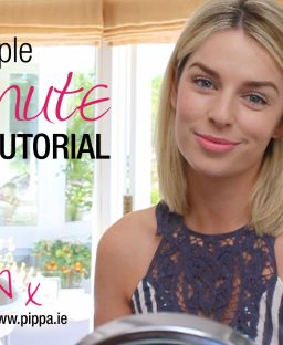 4 minutes ‘Bare essentials’ makeup tutorial