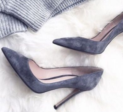 Tuesday Shoesday: Court Heels & Their Timeless Appeal