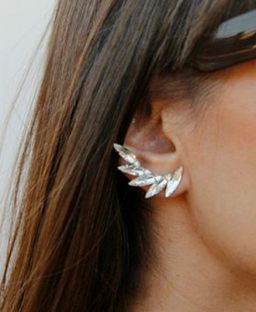 This Season’s Must-Have Accessory? The Ear Cuff!